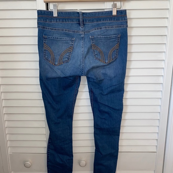 Hollister jeans - Picture 2 of 3